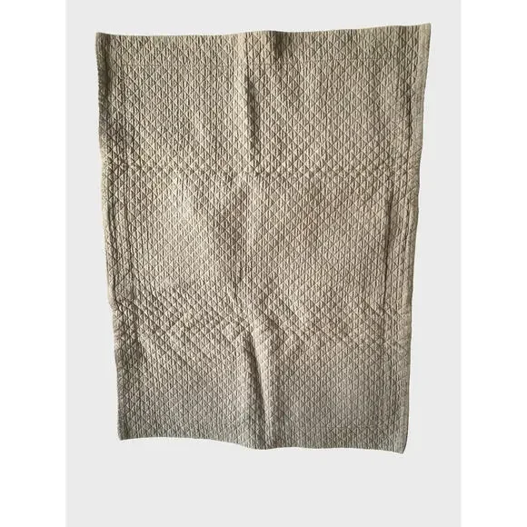 New Restoration Hardware Matelassé Diamond Standard Pillow Sham 20"x26" Grey - Picture 5 of 8